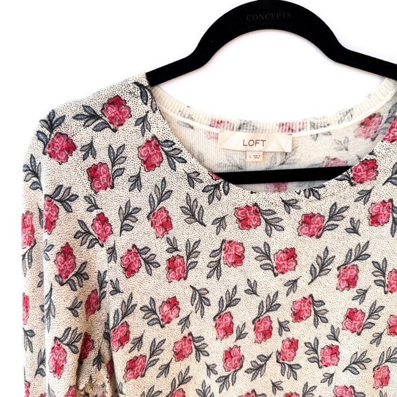NWT Ann Taylor LOFT Pink Rose Floral Print Wool Blend Sweater Large - Picture 2 of 8